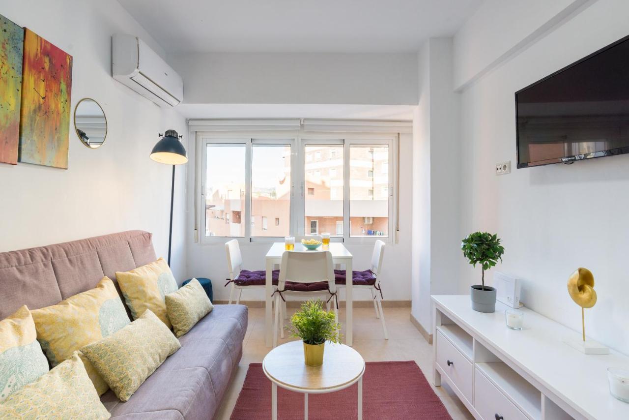 Apartamento Mp6-Cathedral Views Apt Right On The Beach Málaga Exterior foto
